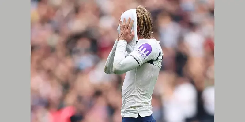 Tottenham chịu sức ép tâm lý nặng nề trên sân nhà